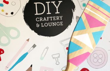 DIY Craftery & Lounge