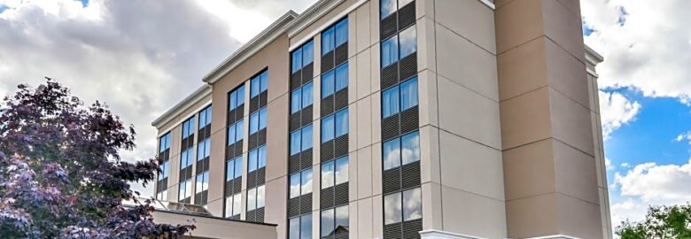 Holiday Inn Kitchener-Waterloo Hotel & Conference Centre