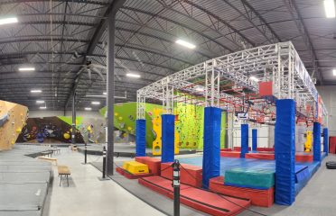 Steel Peak Climbing & Ninja