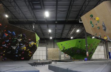 Steel Peak Climbing & Ninja
