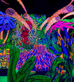 Kitchener Putting Edge – Glow-in-the-Dark Mini Golf